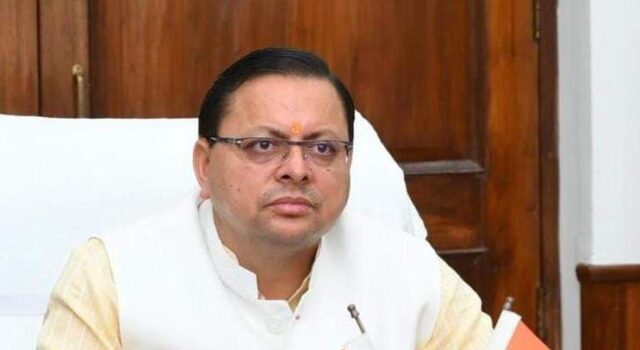 धामी की डांट के बाद घर पहुँचाई आर्थिक सहायता