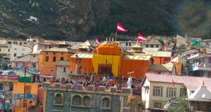 सज गया बदरीनाथ धाम, दीपावली के पर्व की तैयारियों शुरू
