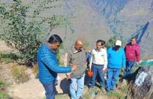 सचिव उद्यान द्वारा किया गया विभागीय कार्यों का निरीक्षण