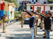 राष्ट्रीय एकता दिवस के अवसर पर चमोली पुलिस द्वारा ली गई राष्ट्र की एकता, अखण्डता को बनाए रखने की शपथ।