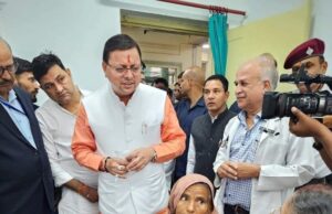 मुख्यमंत्री ने सुशीला तिवारी अस्पताल में ब्यवस्थाओ का किया निरीक्षण