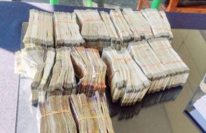 पुलिस छब्बीस लाख तिहत्तर हजार एक सौ साठ रु0 की अवैध धनराशि को किया जब्त,