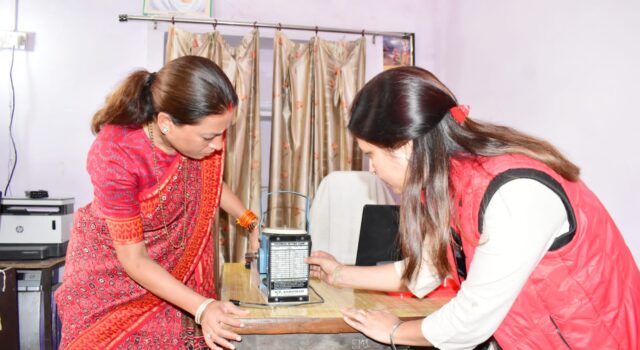 मंत्री रेखा आर्या ने किया सहसपुर स्थित धान क्रय केंद्र और बहुउद्देशीय किसान सेवा सहकारी समिति का औचक निरीक्षण