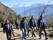 डीएम ने 18 किमी पैदल दूरी पर स्थित दुमक कलगोट छेत्र का किया भर्मण