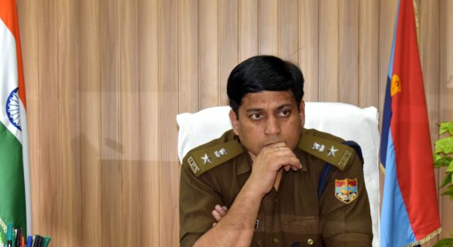 प्रमेन्द्र डोबाल नवनियुक्त पुलिस अधीक्षक ने संभाली जनपद चमोली की कमान,