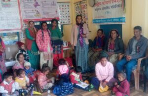 आंगनवाड़ी केंद्र देबग्राम में टेक होम राशन का वितरण किया