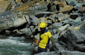 गुमशुदा युवकों की तलाश हेतु एनडीआरएफ व एसडीआरएफ ने संयुक्त रुप से चलाया गहन सर्चिंग अभियान