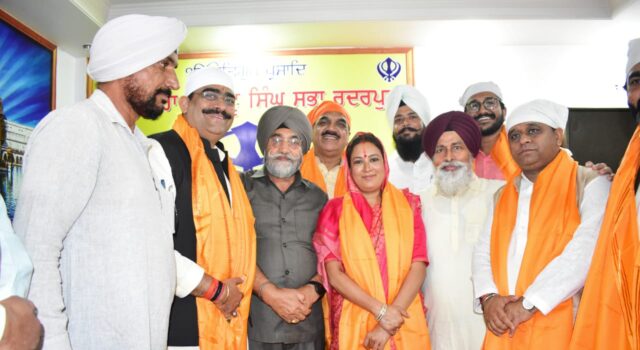 गुरूनानक देव जी ने छूआछूत, अंधविश्वास और पाखण्ड को दूर कर प्रेम, एकता, समानता तथा आपसी भाईचारे का दिया संदेश-रेखा आर्या