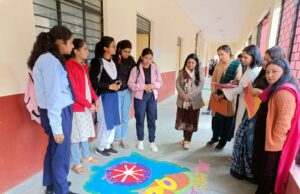 उत्तराखंड राज्य स्थापना दिवस को राजकीय स्नातकोत्तर महाविद्यालय गोपेश्वर में धूमधाम से मनाया गया।