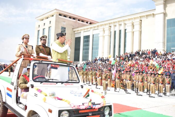 मुख्यमंत्री ने भराडीसैंण में शहीद राज्य आंदोलनकारियों को श्रद्धांजलि अर्पित करते हुए की करोड़ो की योजनाओं का लोकार्पण ओर शिलान्यास