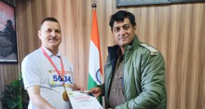 पांचवी मास्टर्स एथलेटिक्स प्रतियोगिता में प्रेम प्रकाश पुरोहित ने 50 प्लस आयु वर्ग में 03 पदक जीत बढ़ाया चमोली पुलिस का मान।