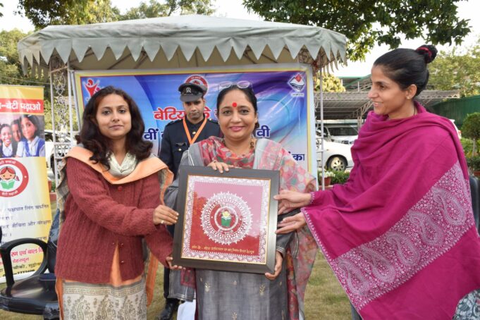 महिला सशक्तिकरण एवं बाल विकास विभाग के माध्यम से 12वी कक्षा उत्तीर्ण मेधावी छात्राओं और नंदा गौरा योजना की लाभान्वित छात्राओं के साथ विधान सभा अध्यक्ष ऋतु खंडूड़ी भूषण ने सीधा संवाद किया