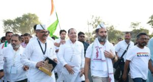 भारत छोड़ो यात्रा में उत्तराखंड की पहचान भी हुयी शामिल