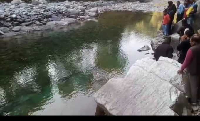 दर्दनाक हादसा 4 बच्चों के डूबने से मौत