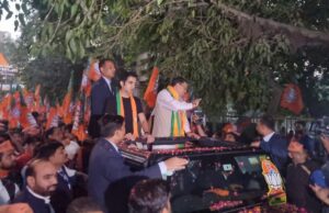 हिमाचल के बाद दिल्ली में बतौर स्टार प्रचारक पार्टी के समर्थन में प्रचारकर रहे धामी