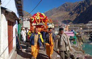 पांडुकेश्वर में विराज मान हुए उद्धव जी और कुबेर जी