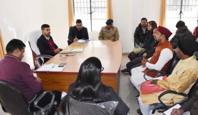 अनुसूया मेले को लेकर प्रशासन ने जनप्रतिनिधियों के साथ कि बैठक