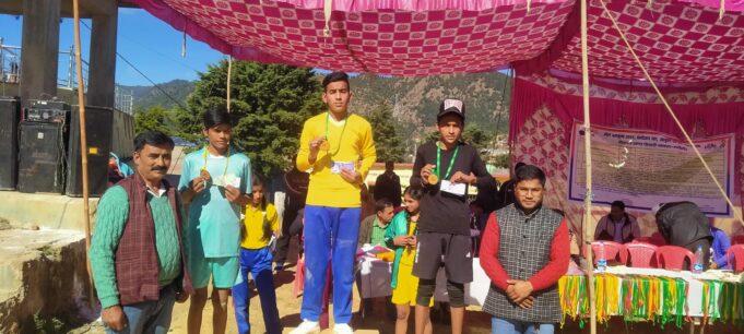 पोखरी मे तीन दिवसीय ब्लॉक स्तरीय खेल महाकुंभ शुरू