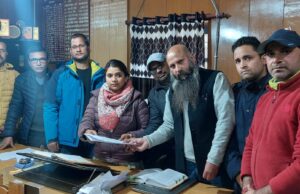 जोशीमठ नगर बचाने के लिए संघर्ष समिति ने दिया ज्ञापन, आंदोलन की दी चेतावनी