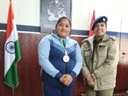 पुणे में आयोजित विश्व सीनियर कुराश चैम्पियनशिप में स्नेहा तड़ियाल ने सिल्वर मेडल जीत प्रदेश के साथ बढ़ाया चमोली पुलिस का मान।