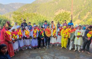 कुमेडा गांव में सुख समृद्धि के लिए पांडव नृत्य का किया गया आयोजन