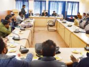 ग्राम उद्यमिता विकास को लेकर चिड़ियों की अध्यक्षता में हुई बैठक