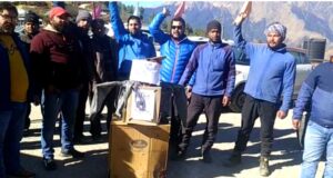 एशियन गेम्स आयोजको पर स्थानीय लोगो ने उठाये सवाल। स्की से जुड़े लोगो की अनदेखी पर है नाराज