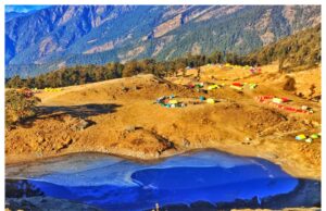 ब्रहमताल ट्रैक, मोनाल ट्रैक बना पर्यटकों की पसंद, हर दिन पहुँच रहे है पर्यटक।