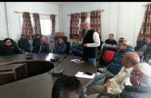 जोशीमठ में बढ़ रहे भू धंसाव की समस्या समाधान को लेकर बैठक