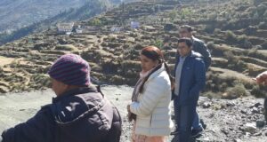 यहां होगा आपदा प्रभावितो का विस्थापन डीएम ने किया निरीक्षण