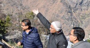 सचिव आपदा ने किया जोशिमठ आपदा प्रभावित छेत्र का निरीक्षण