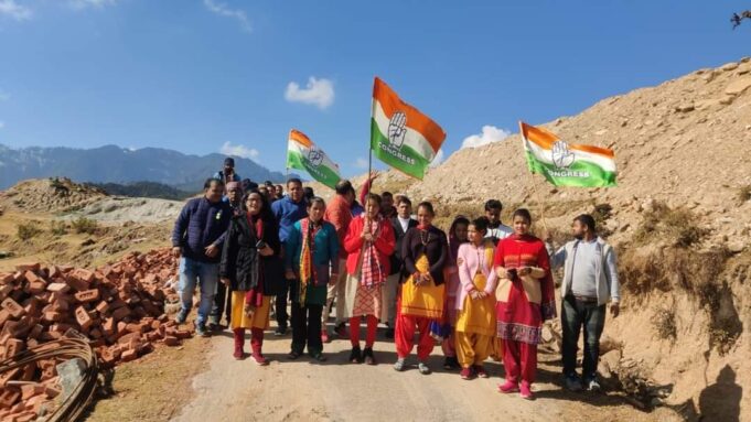 कांग्रेस ने ग्रीष्मकालीन राजधानी भराड़ीसैण से शुरू की हाथ से हाथ जोड़ो यात्रा