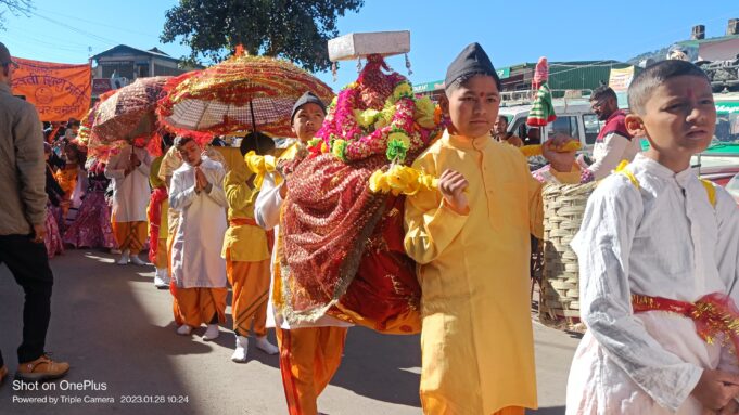 2दिवसीय गोपीनाथ महोत्सव का हुवा भव्य आगाज