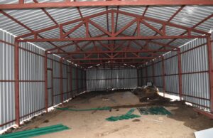 आपदा प्रभावित क्षेत्र के पशुओं के लिए प्रीफैबरीकेटेड कॉउ शेड बनकर हुआ तैयार