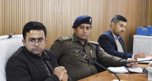 चारधाम यात्रा तैयारी को लेकर बैठक, जिलधिकारी ने दिए आवश्यक निर्देश