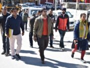 आपदा प्रभावितो के लिए हो रहे पीफेब्रीकेटड भवनों का डीएम ने किया निरीक्षण