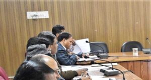 जलजीवन मिशन कार्यो की प्रगति को लेकर जिलाधिकारी ने ली समीक्षा बैठक