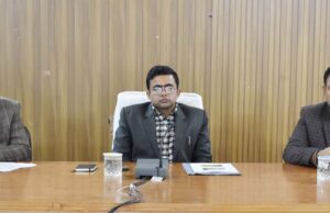 डीएम. ने 10मार्च तक विकास योजनाओ पर अवमुक्त धनराशि. शत प्रतिशत खर्च करने के दिए निर्देश