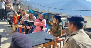पुलिस उपाधीक्षक कर्णप्रयाग ने किया राजस्व क्षेत्र से पुलिस क्षेत्र में आये नौटी क्षेत्र का स्थलीय निरीक्षण,