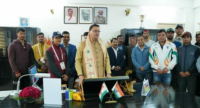 गुलमर्ग में विंटर गेम्स में विजेता खिलाड़ियों को मुख्यमंत्री ने दी बधाई