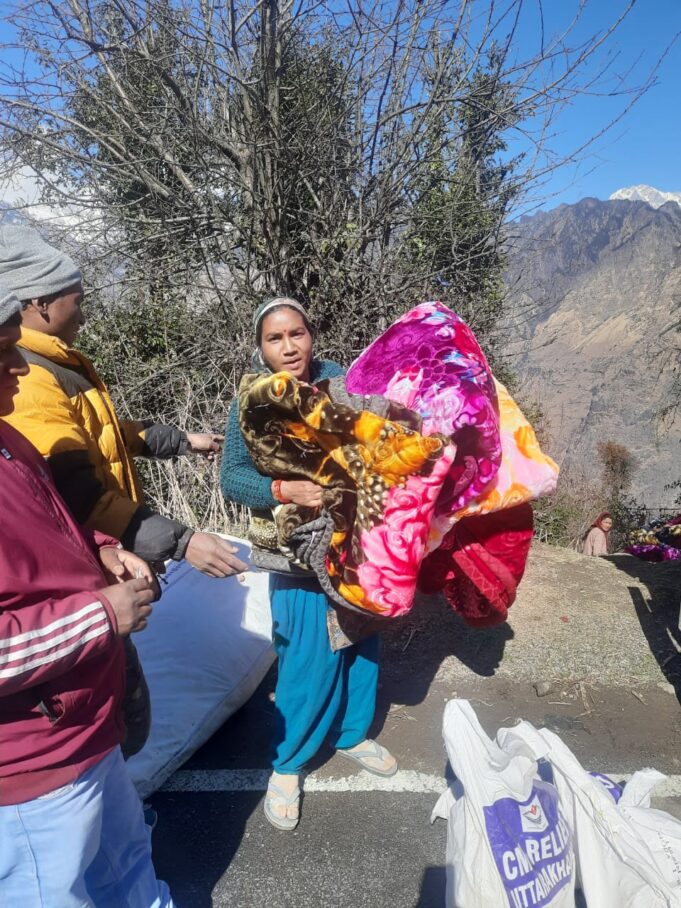 अनुसूचित जाति आयोग के अध्य्क्ष मुकेश कुमार ली बैठक