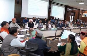 मुख्यमंत्री ने चारधाम यात्रा को लेकर ली समीक्षा बैठक