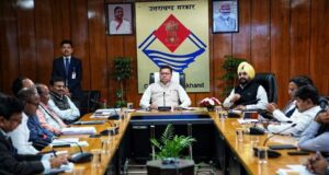 चारधाम यात्रा को लेकर मुख्यमंत्री ने ली बैठक, दिए आवश्यक निर्देश