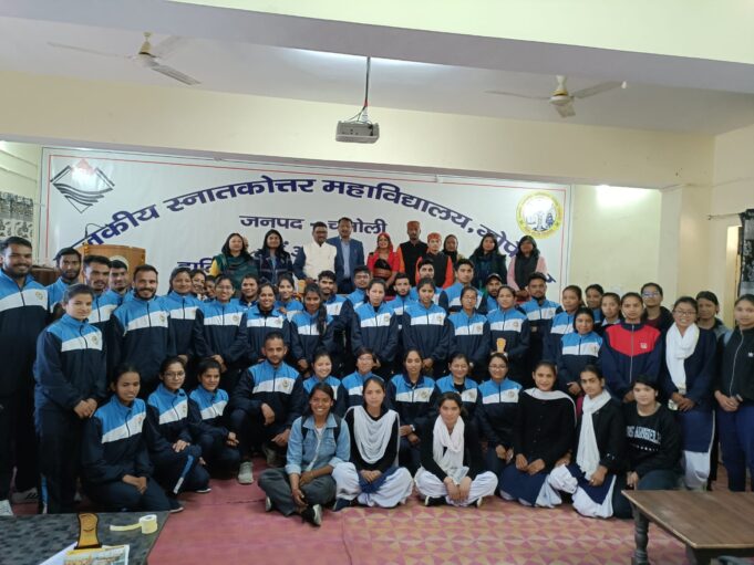 *धूमधाम से मनाया जनपद चमोली का स्थापना दिवस