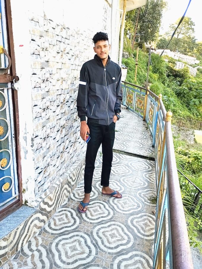 संदिग्ध परिस्थितयो में मिला युवक का शव, परिजनों ने हत्या की जताई आशंका