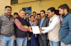 चारधाम यात्रा में यात्रियों की संख्या पर प्रतिबंध हटाने की व्यापारियों ने की मांग