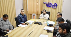 गड्ढा मुक्त सड़को को लेकर प्रशासन ने की बैठक