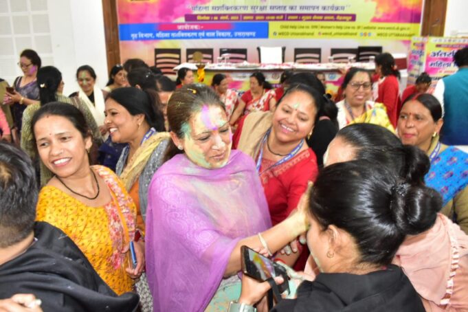 महिलाएं स्वरोजगार के जरिये बन रहीं आत्मनिर्भर, राज्य की प्रगति में दे रहीं अपना योगदान-रेखा आर्या