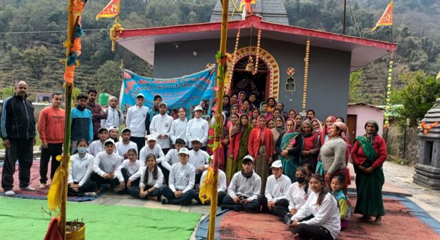 *मंडल गांव में एनएसएस ने चलाया स्वच्छता एवं नशा मुक्ति अभियान*