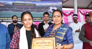 प्रथम नार्थ वैली फुटबॉल कप-2023 के समापन कार्यक्रम में पहुंची खेल मंत्री रेखा आर्या, खिलाड़ियों का बढ़ाया हौसला